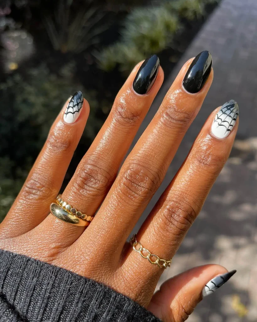 Elegant Spider Nails