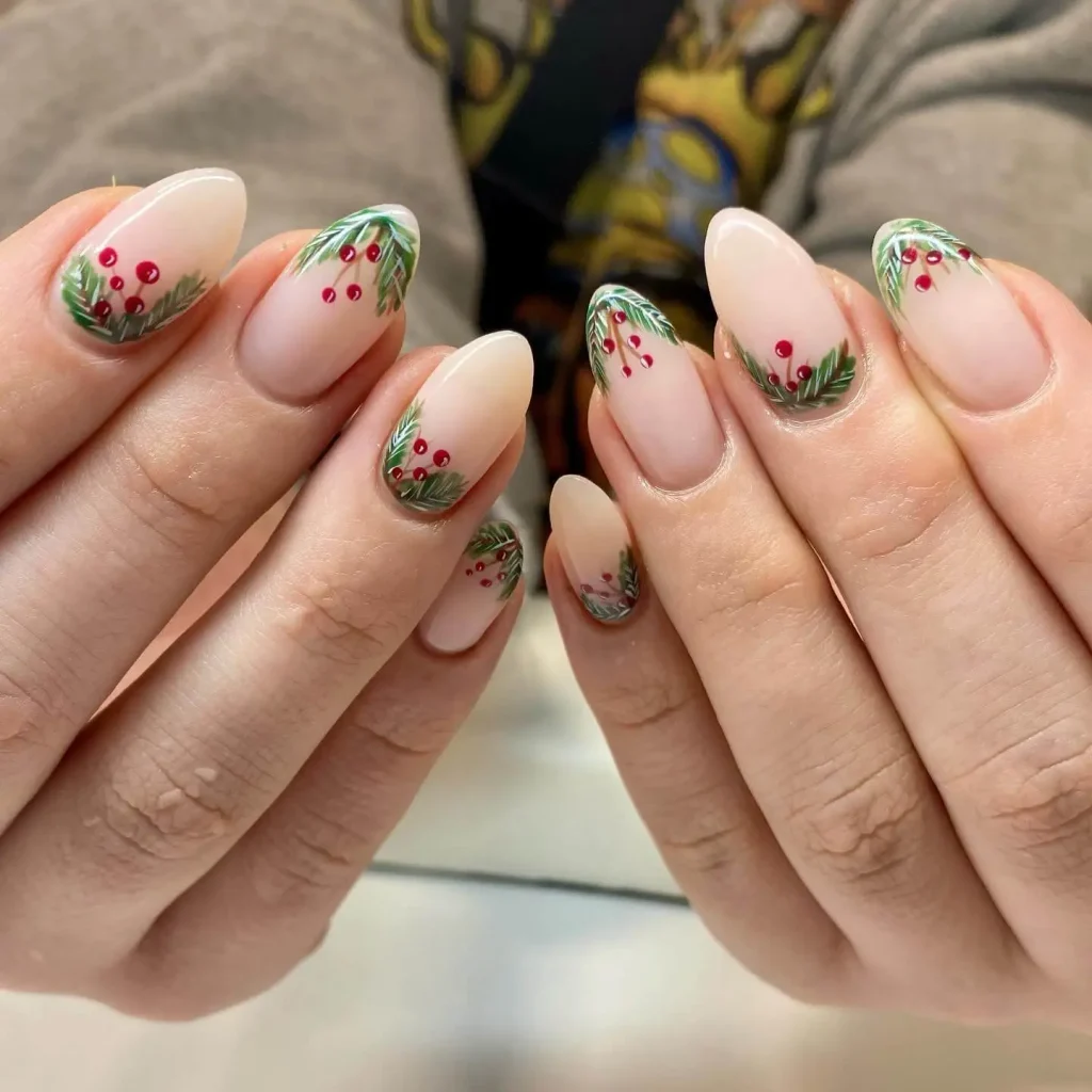 Cute Christmas Manicure