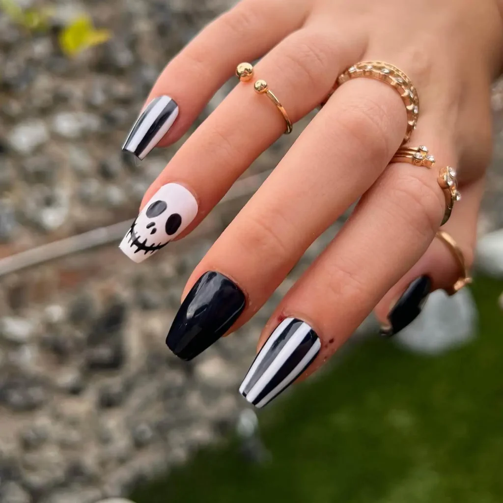 Halloween ghost nails