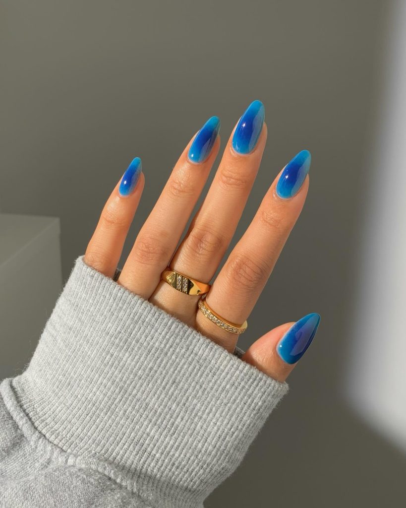 Aura Nail Glow
